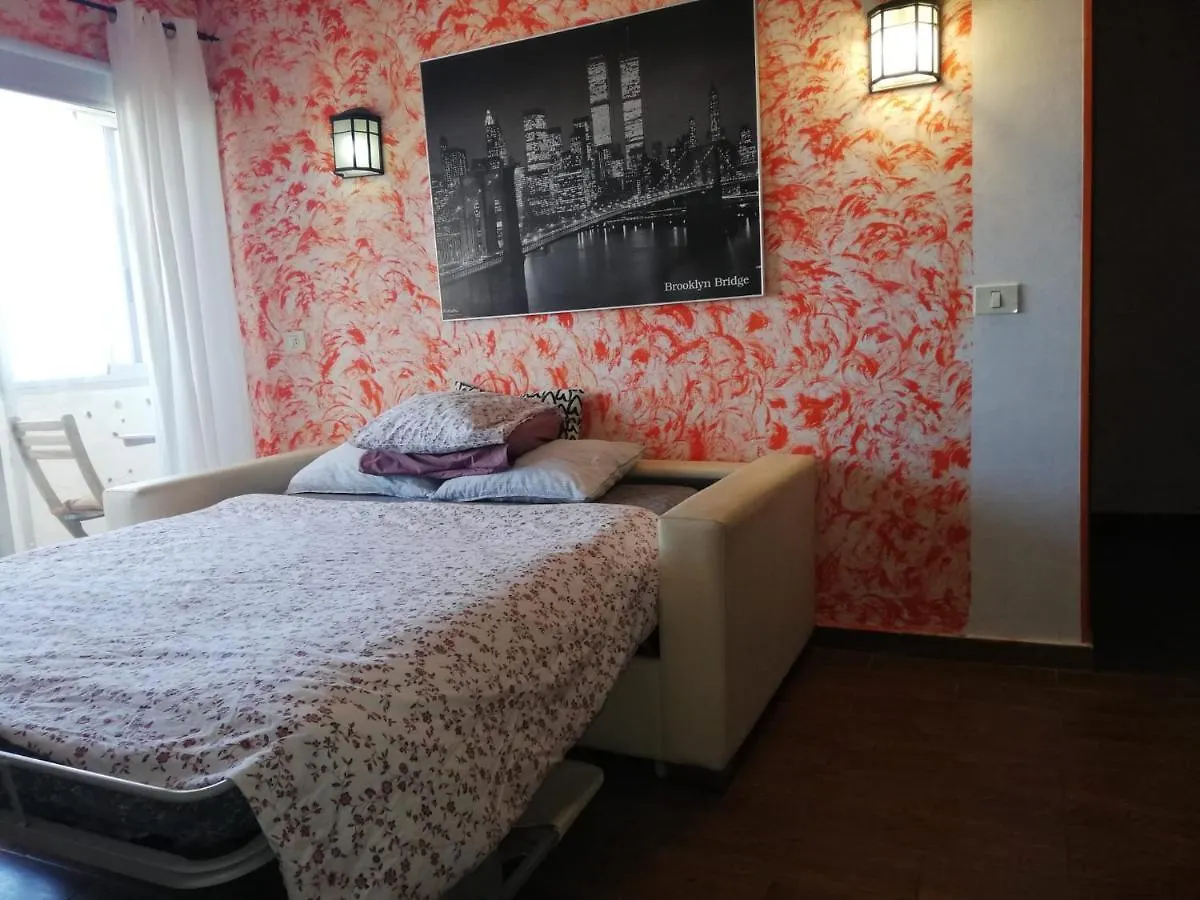 Apartment On The Beach And Ocean Sounds Fasnia